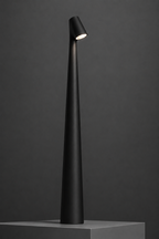 Luminavista™ I Portable Table Lamp