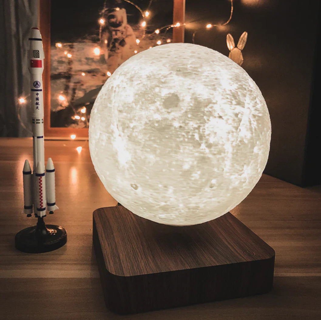 Magnetic Moon Levitation Lamp