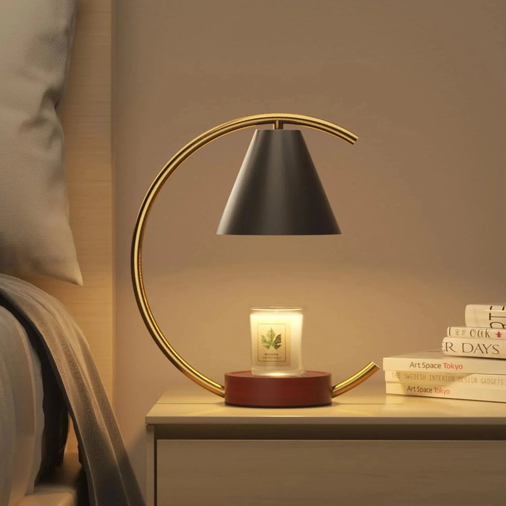 Dimmable Candle Warmer Lamp – Efficient, Flame-Free Fragrance illuminated on nightstand